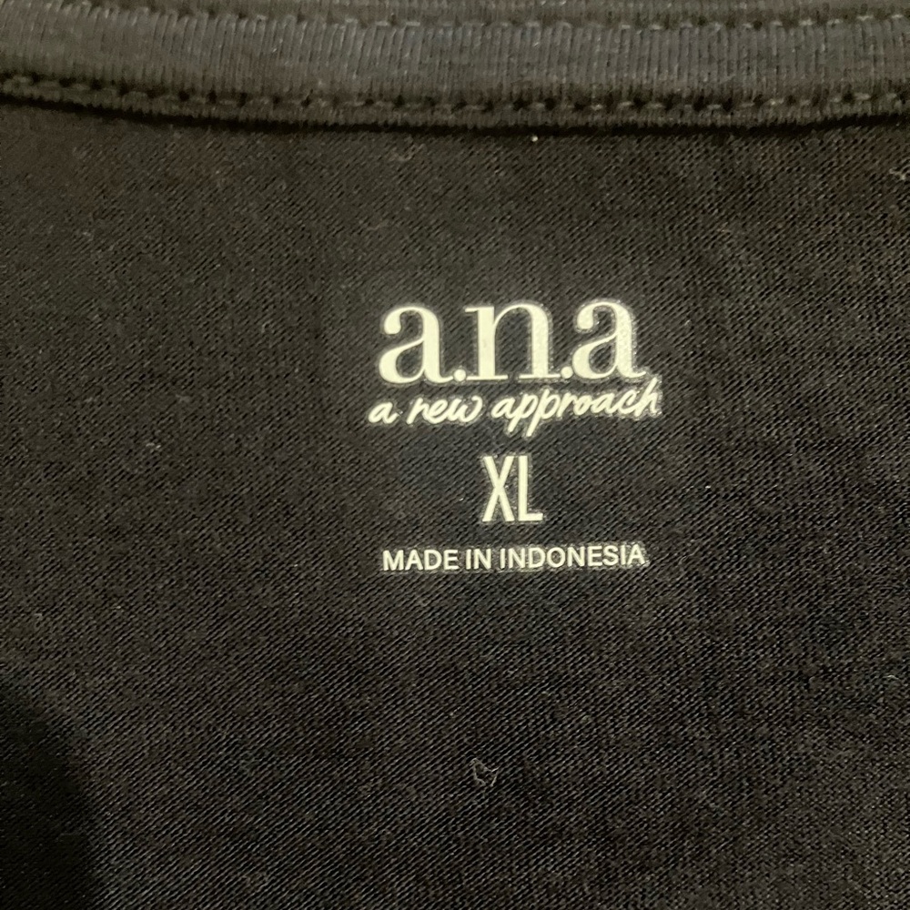 NWT A.n.a Women’s Scoop Neck Short Sleeve T-Shirt, Black, XL - Picture 7 of 11